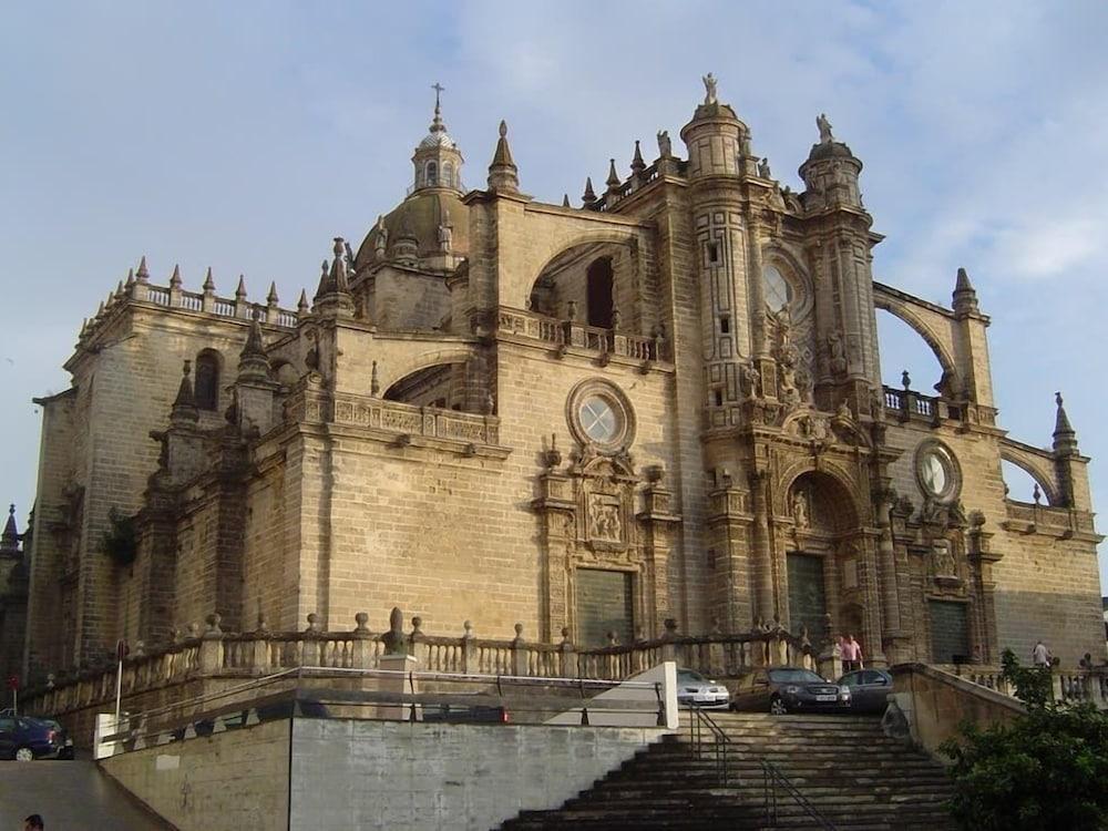 Hotel Trafalgar Jerez de la Frontera Exterior photo